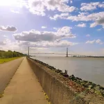 Domaine Des Cerisiers - Piste Cyclable Reliant Honfleur - Parking Prive - Grand Jardin Ferienhaus Berville-sur-Mer