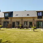 Domaine Des Cerisiers - Piste Cyclable Reliant Honfleur - Parking Prive - Grand Jardin Ferienhaus Berville-sur-Mer