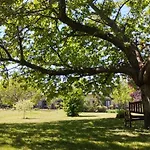 Ferienhaus Domaine Des Cerisiers - Piste Cyclable Reliant Honfleur - Parking Prive - Grand Jardin *