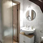 Ferienhaus Domaine Des Cerisiers - Piste Cyclable Reliant Honfleur - Parking Prive - Grand Jardin