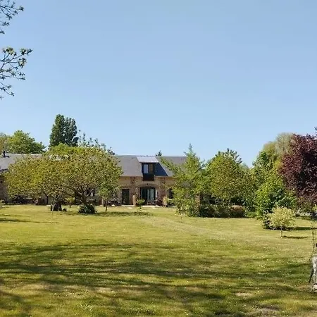 Дом отдыха Domaine Des Cerisiers - Piste Cyclable Reliant Honfleur - Parking Prive - Grand Jardin